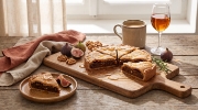 Lazaris Fig Pie Chocolate-Brandy – Corfiot Fig Dessert, 200g on a clean ecommerce background